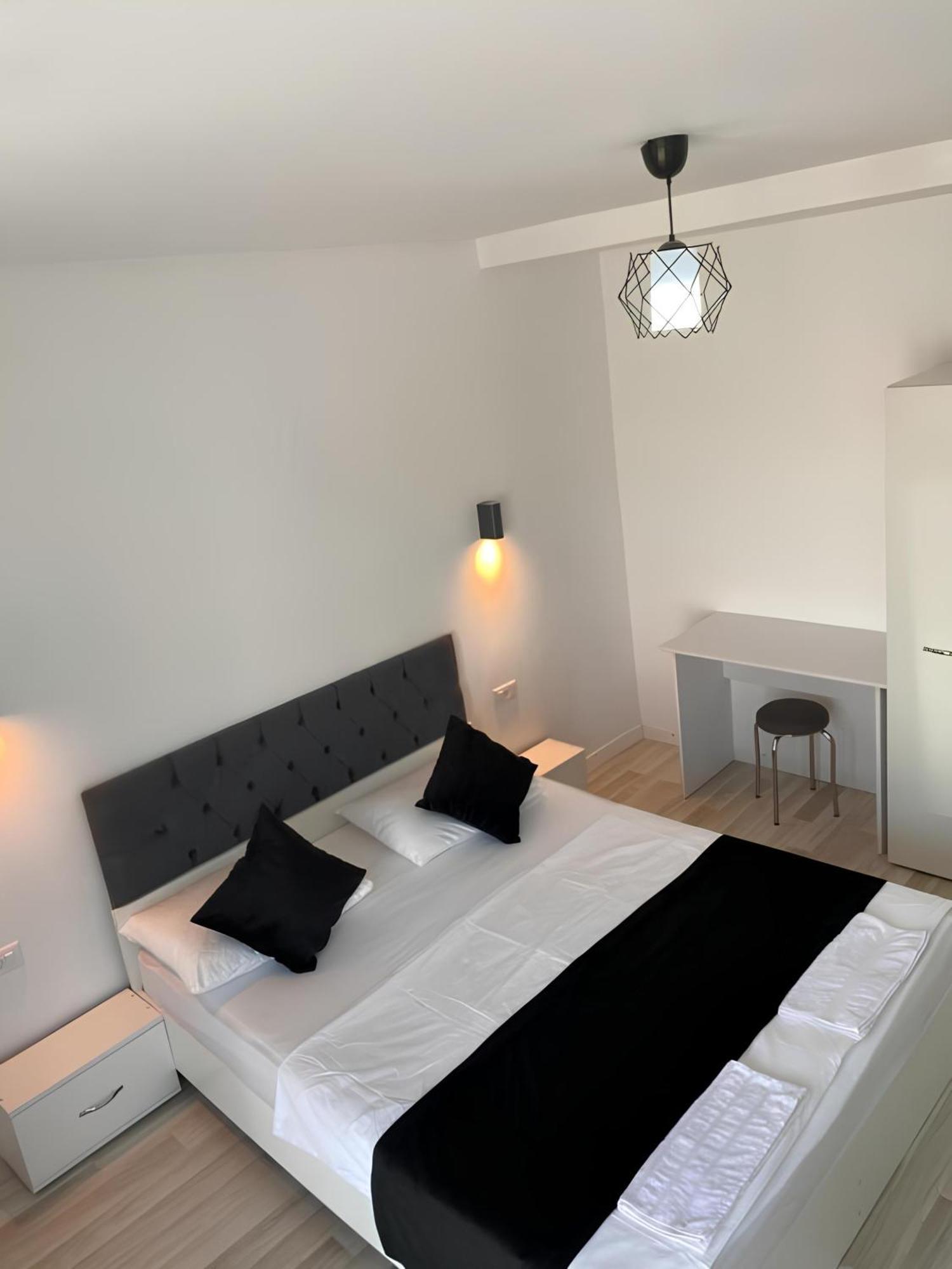 Vila Atlas Constanţa Exteriör bild